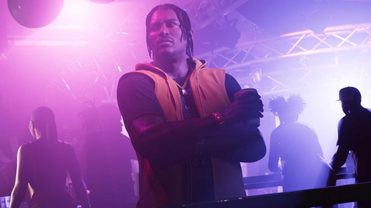 4488937-drequan_priest_03